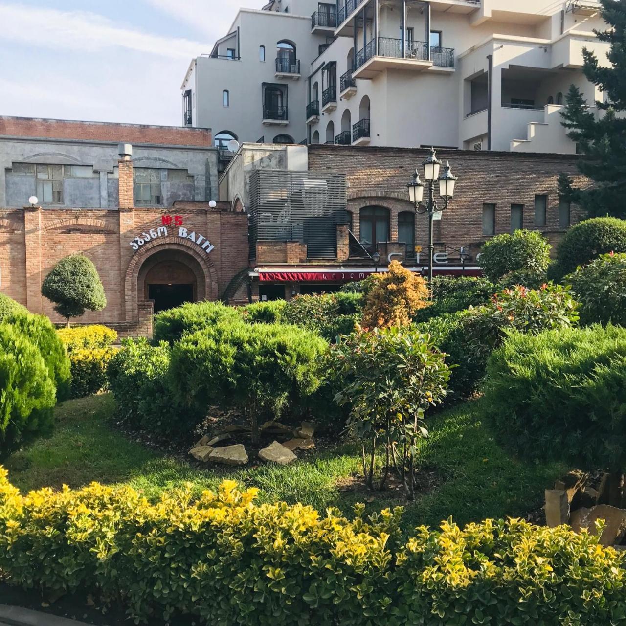 Epic Meidan Hotel Tbilisi Exteriör bild